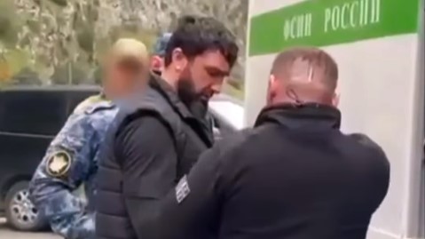 Экстрадированный из Грузии заключенный убил конвоира и был ликвидирован